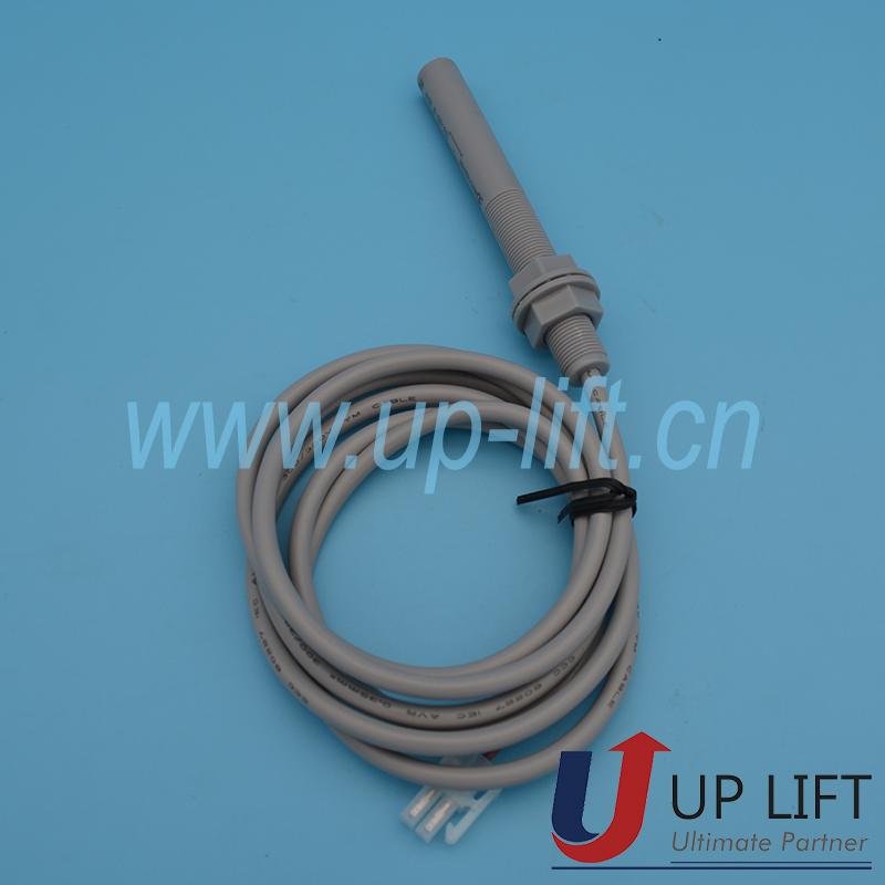 P72KNswitch77U-1