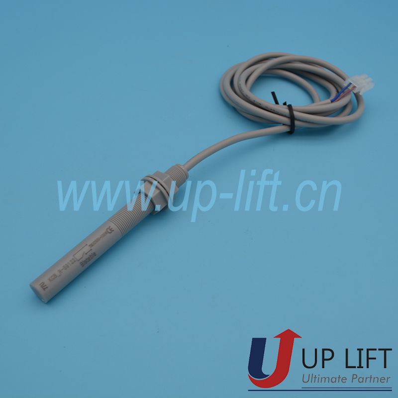 P72KNswitch77U-3