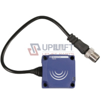 UP000352借扶梯缺失检测开关XS8C1A1LO1-6