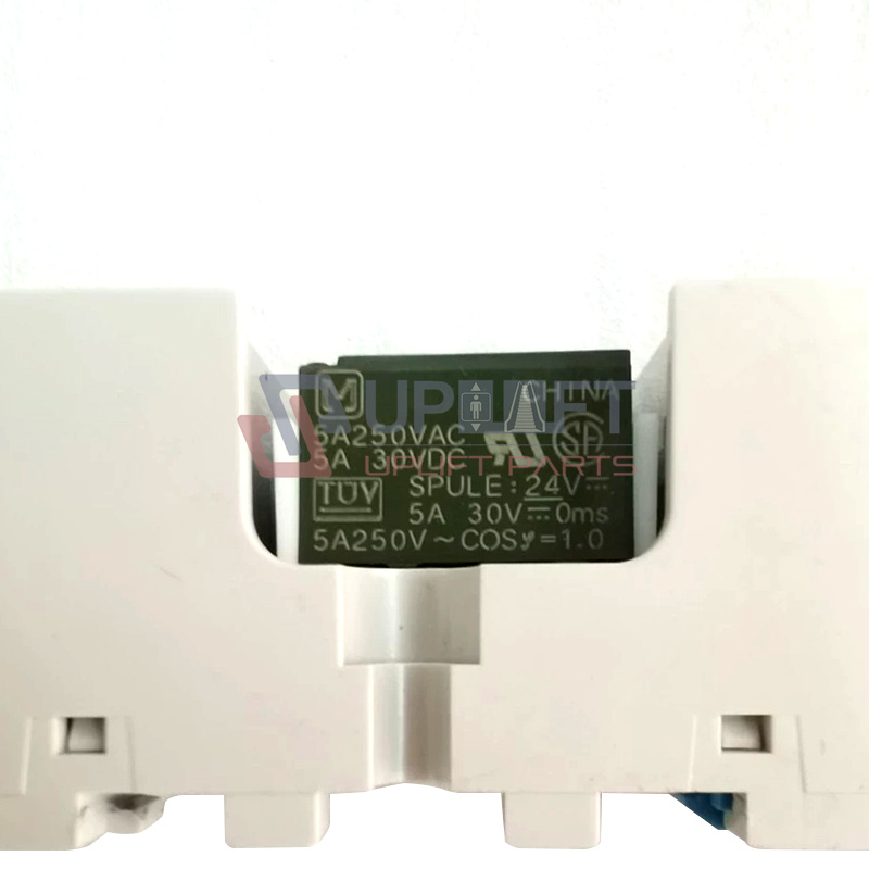 UP001475借议价终端继电器模组AY33002RT3S-24V-8