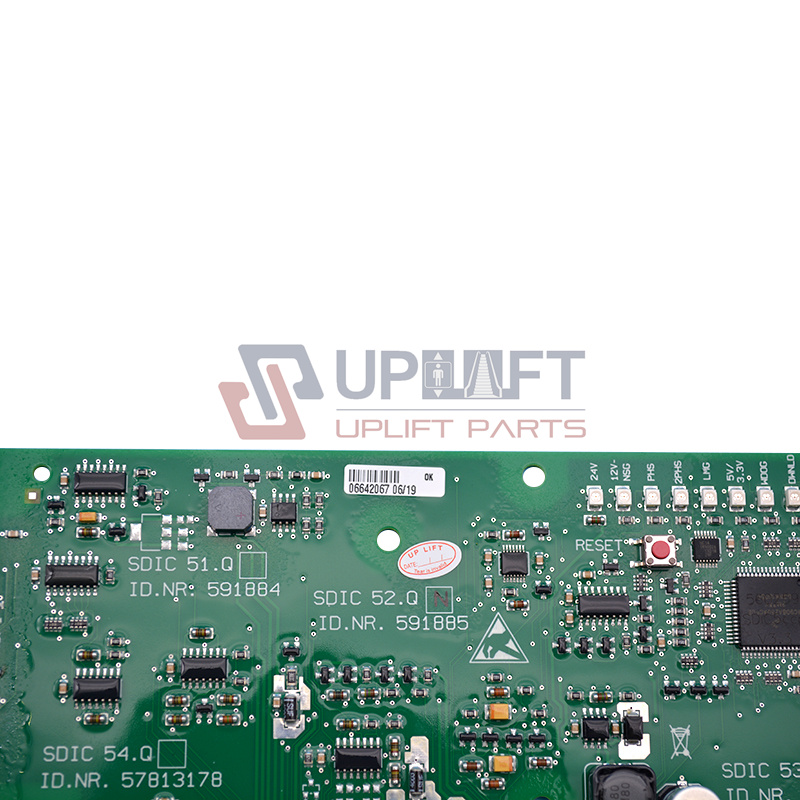 59188559188657813178591884-5