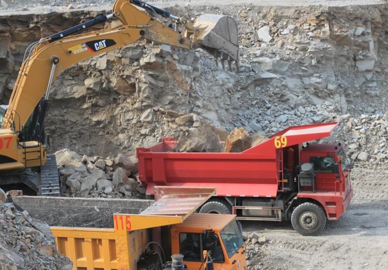 fdea75647b3e4beca48547bbb9bf17e2