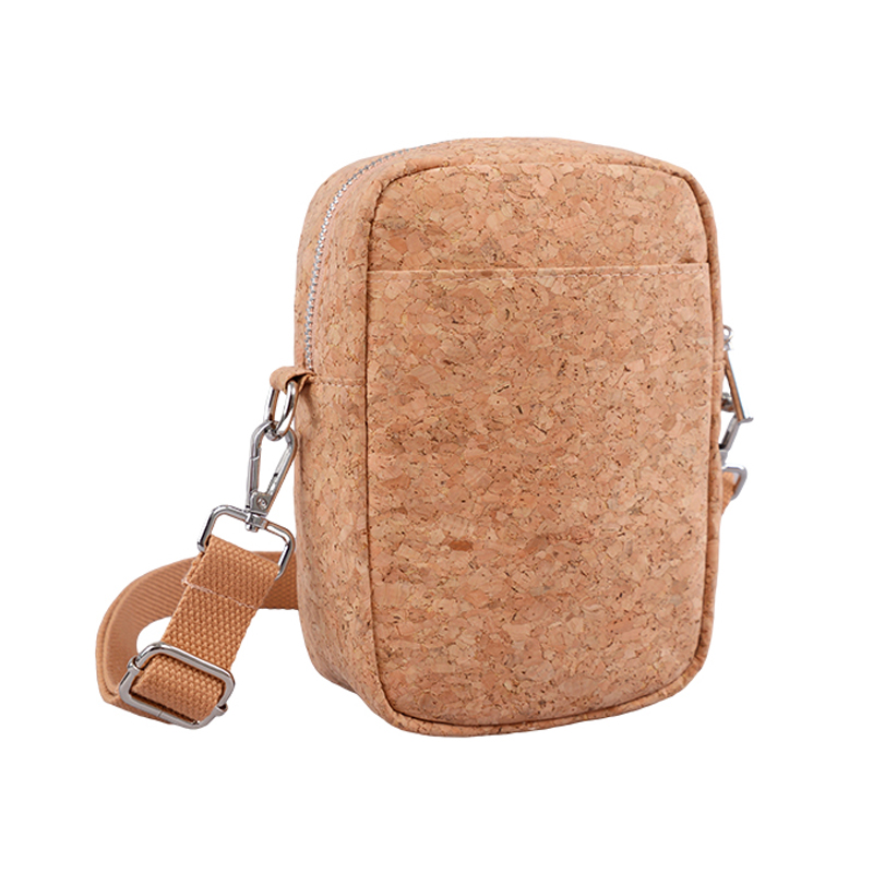 Cork crossbody bag with adjustable shoulder straps