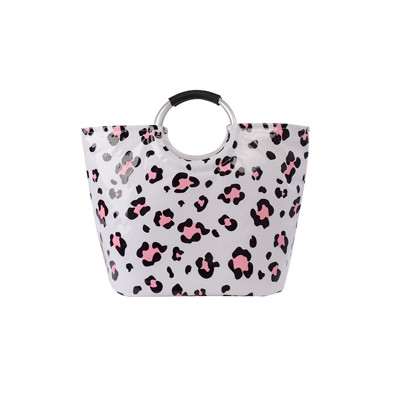 Iron ring beach bag