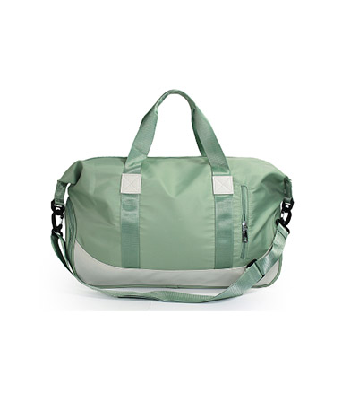 Sports gym bag with shoe compartment