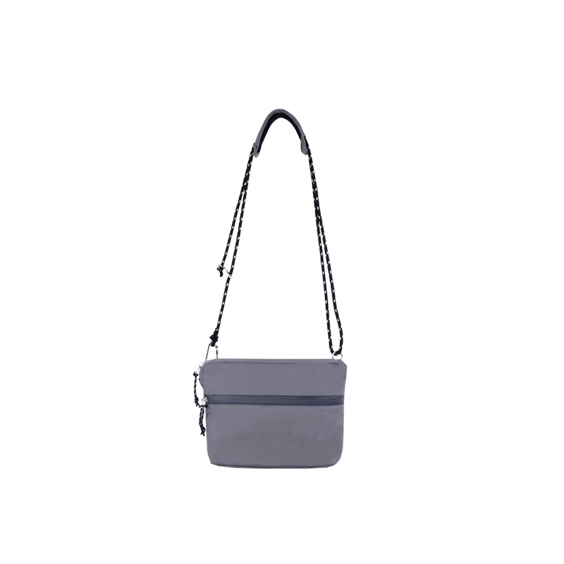 Sports sling messenger bag