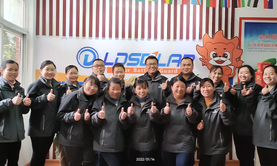 疫情下逆势增长30%，成功转型线上营销，区域代理体系逐步开放。