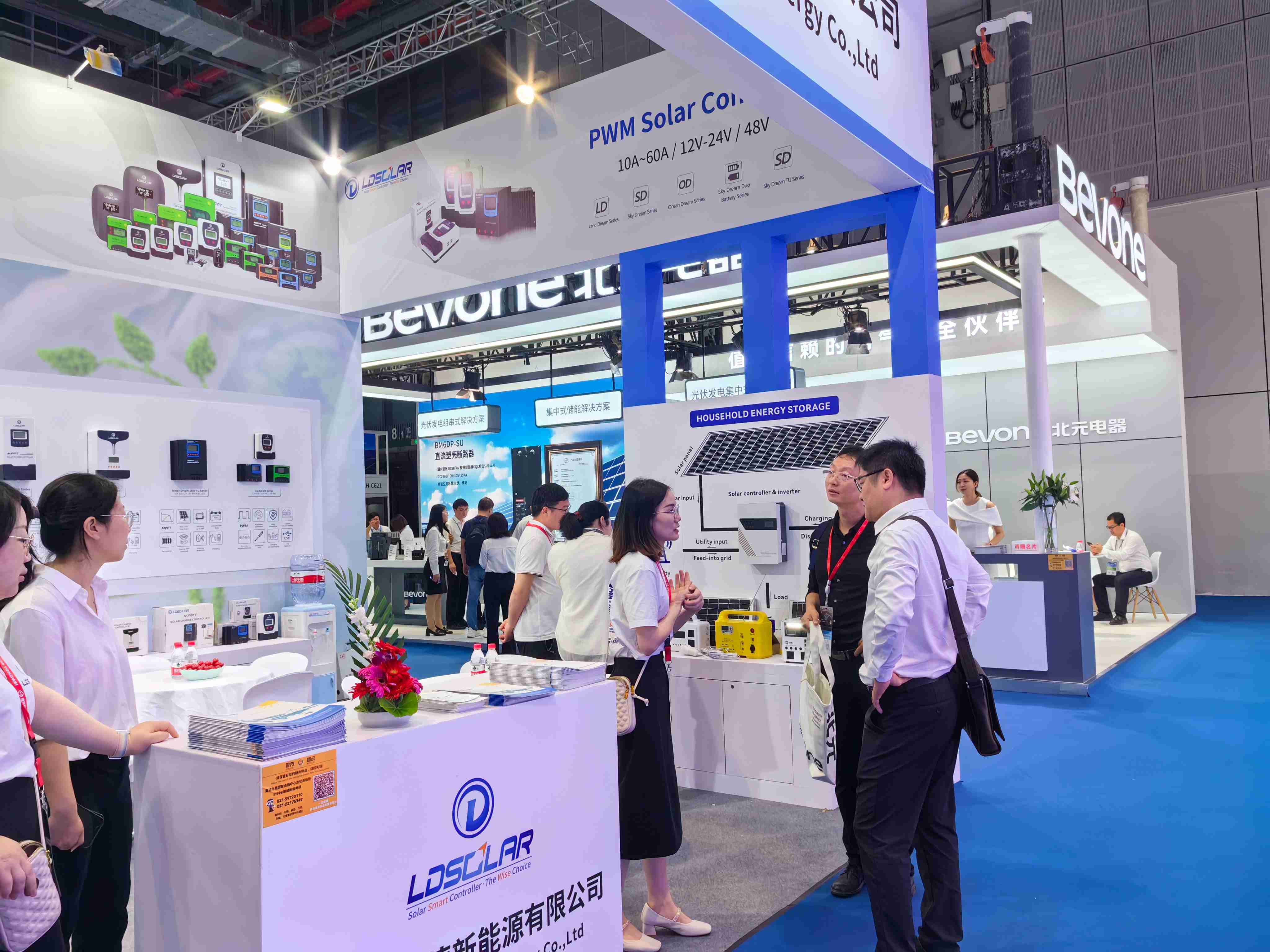 iConnect APP正式上线，蓝牙模块成为标配，提供智能控制器一站式解决方案。