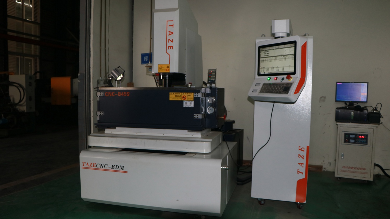 cb44a69a125764139023ff22a2611ee3_s