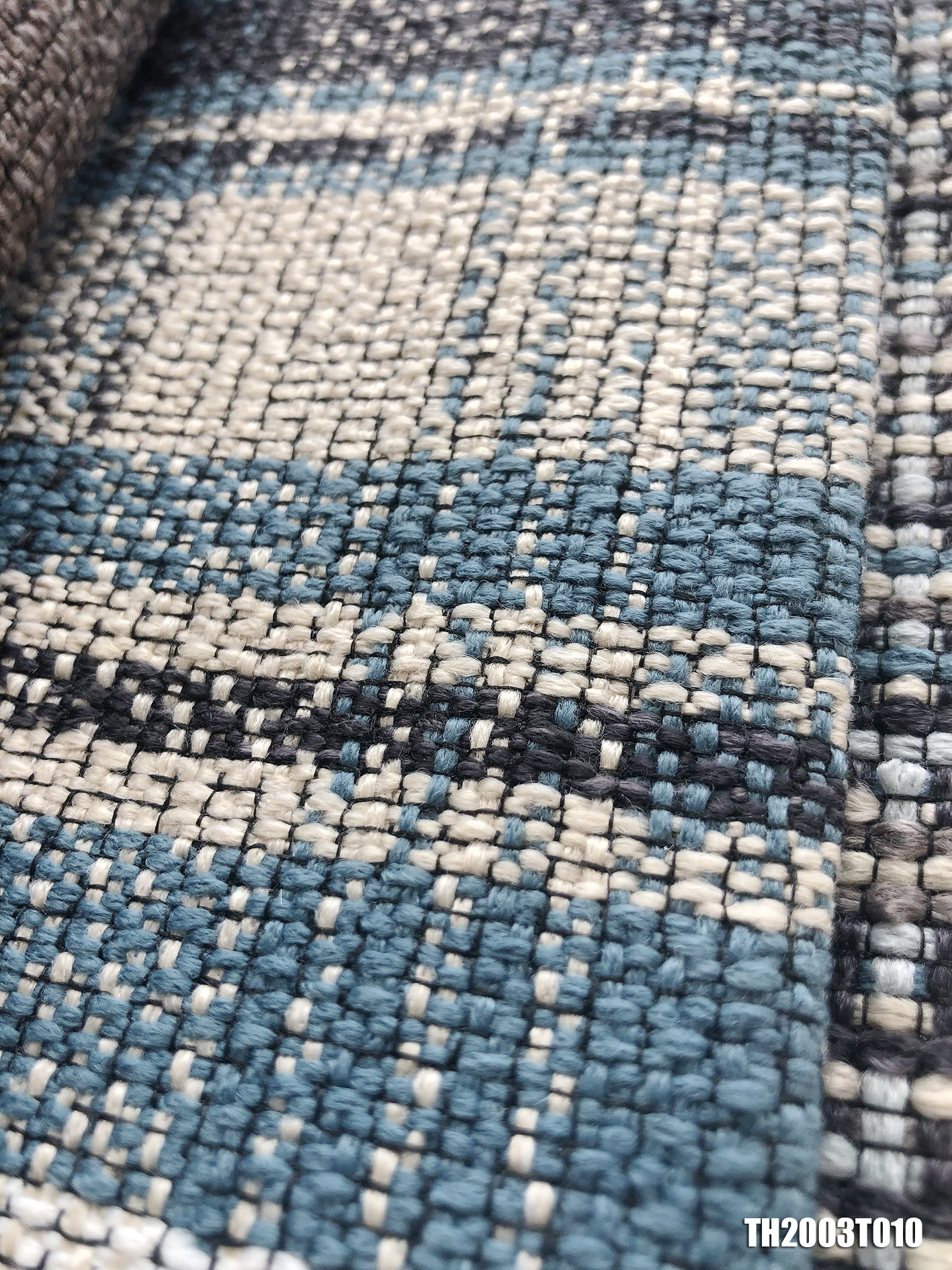 TH2003T010