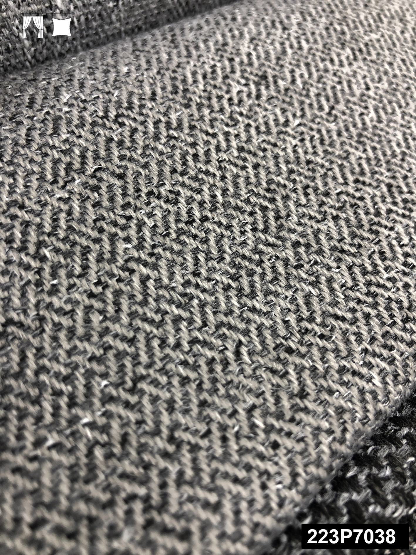 223P7038