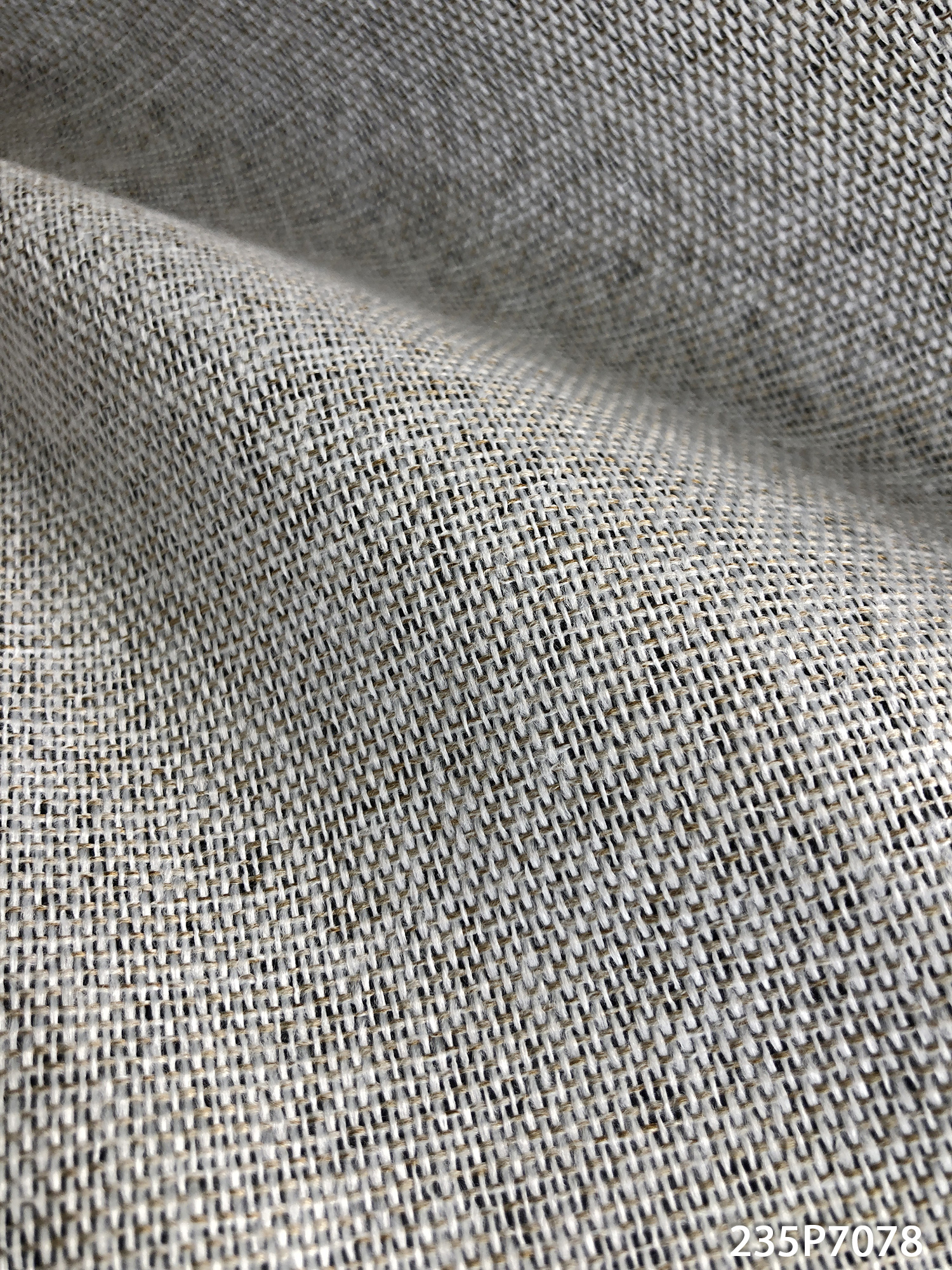 235P7078-2