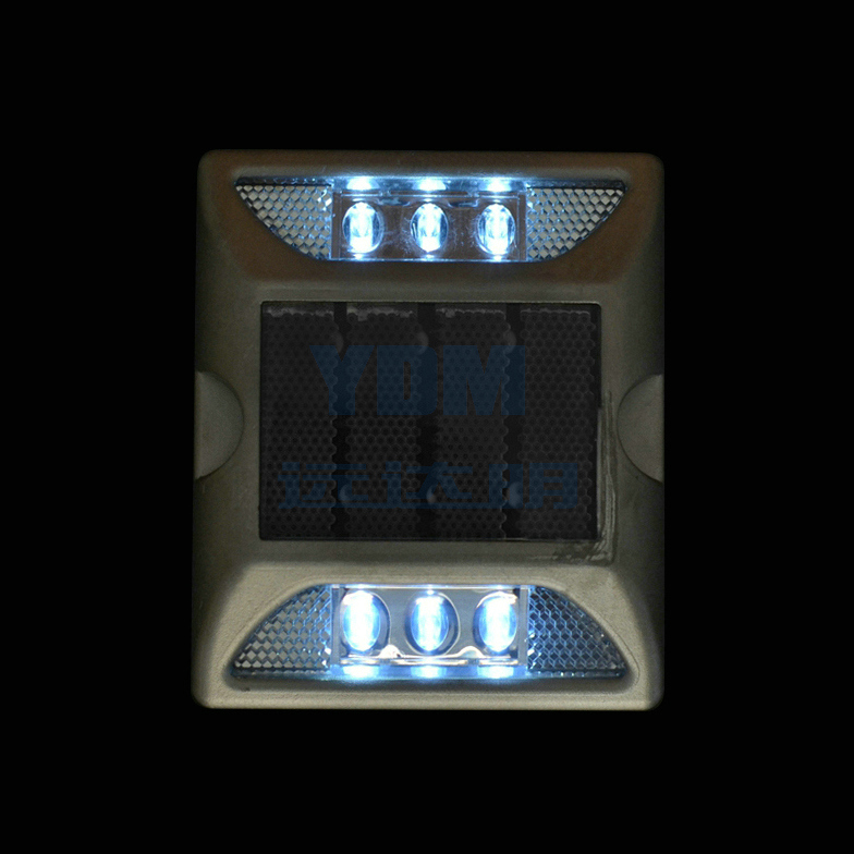 铸铝太阳能125粗钉-铸铝太阳能柔性版125粗钉-铸铝反光太阳能道钉柔性板-粗钉08