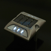 铸铝太阳能柔性版125双钉-铸铝反光太阳能道钉柔性板-双钉01