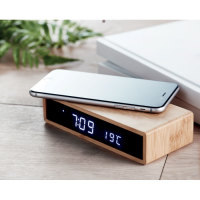 S22121Chargeur-sans-fil-avec-horloge-et-reveil-LED-en-bambou-MURU-En-situation
