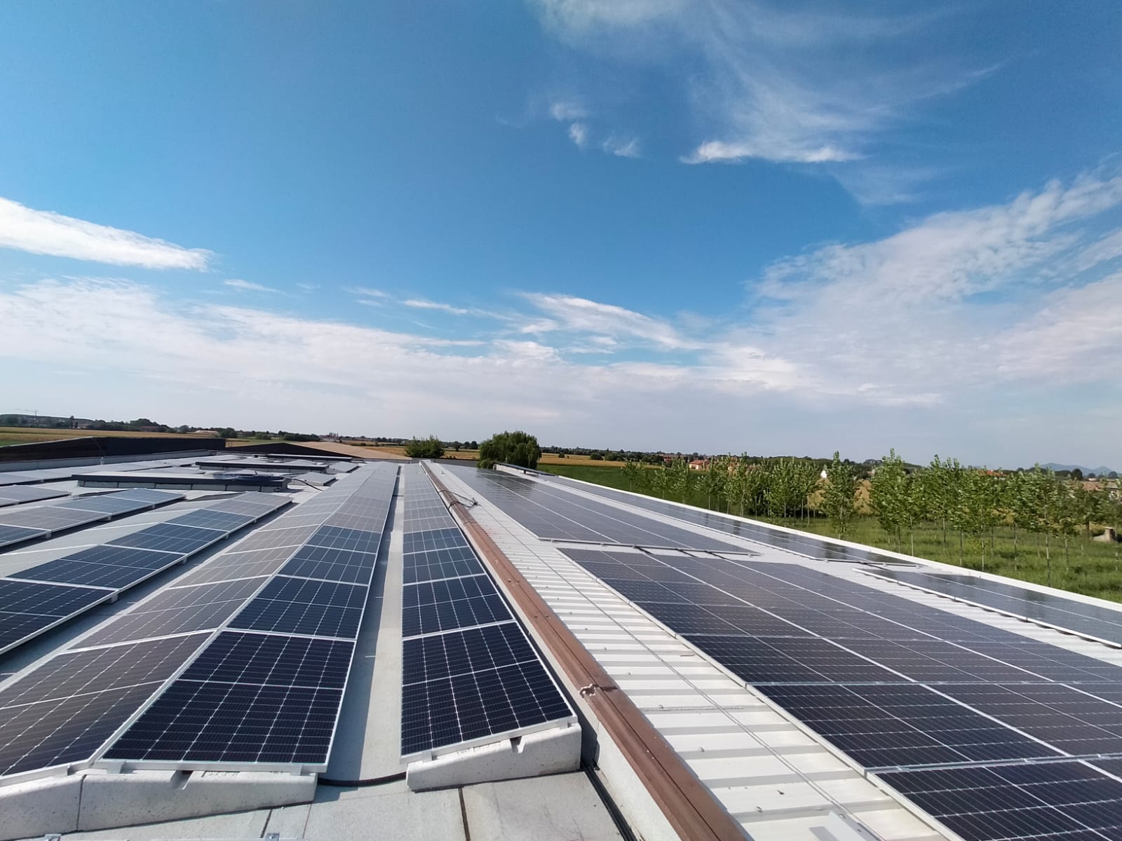 M390MH - 243.4 kWp