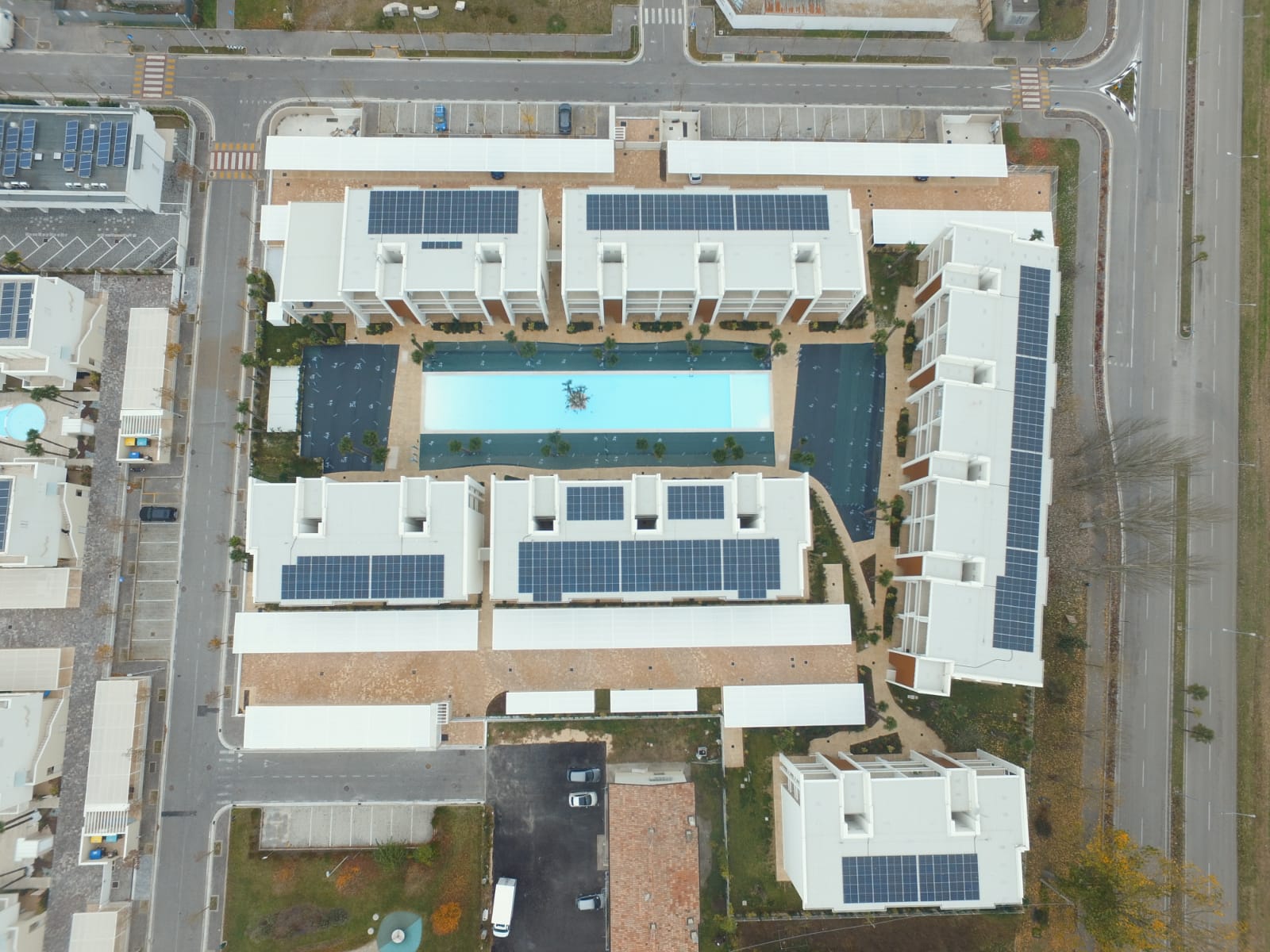 M335MH – 173.9 kWp