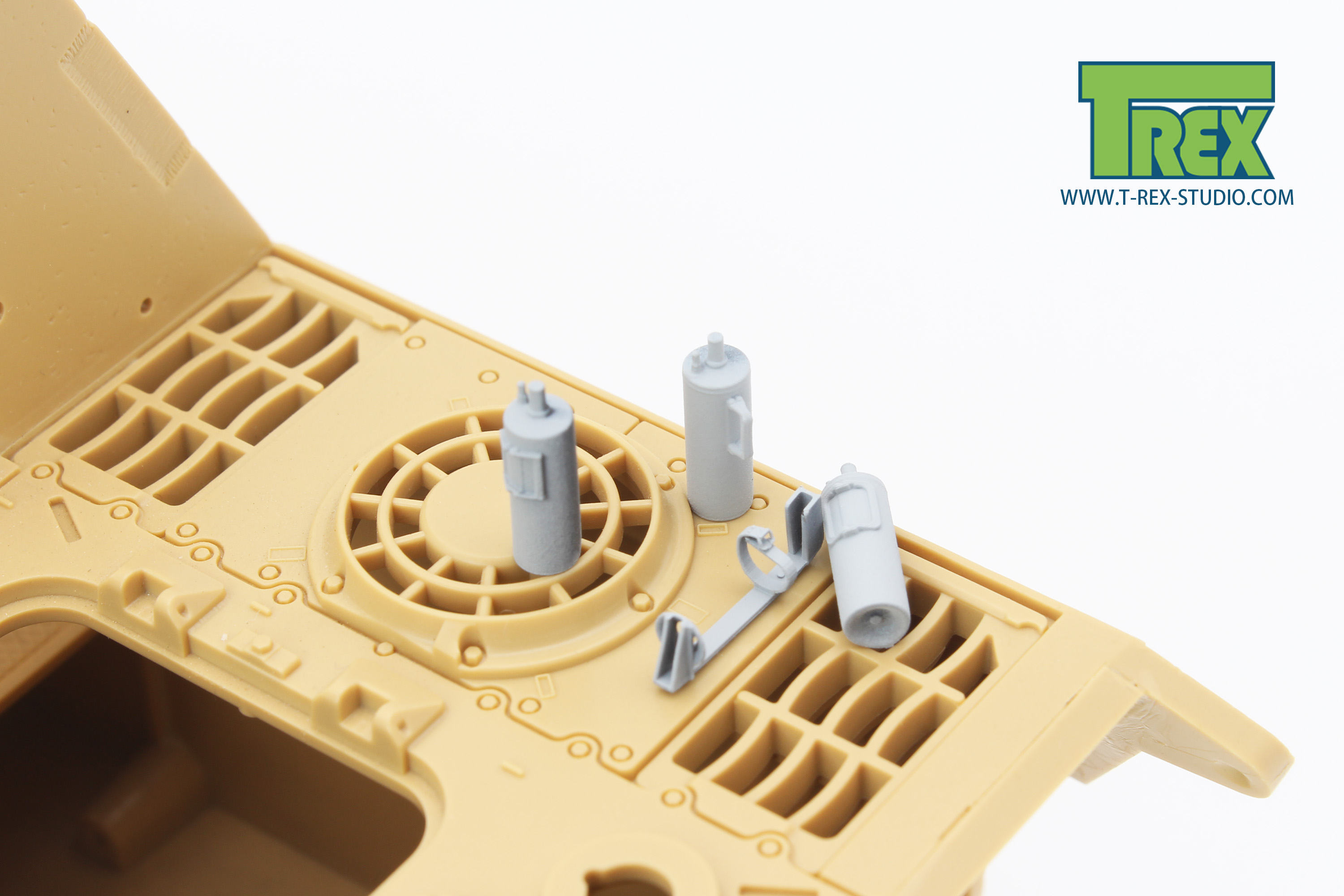 35020 1/35 Fire Extinguisher Late Version for WWII German Panzer-T