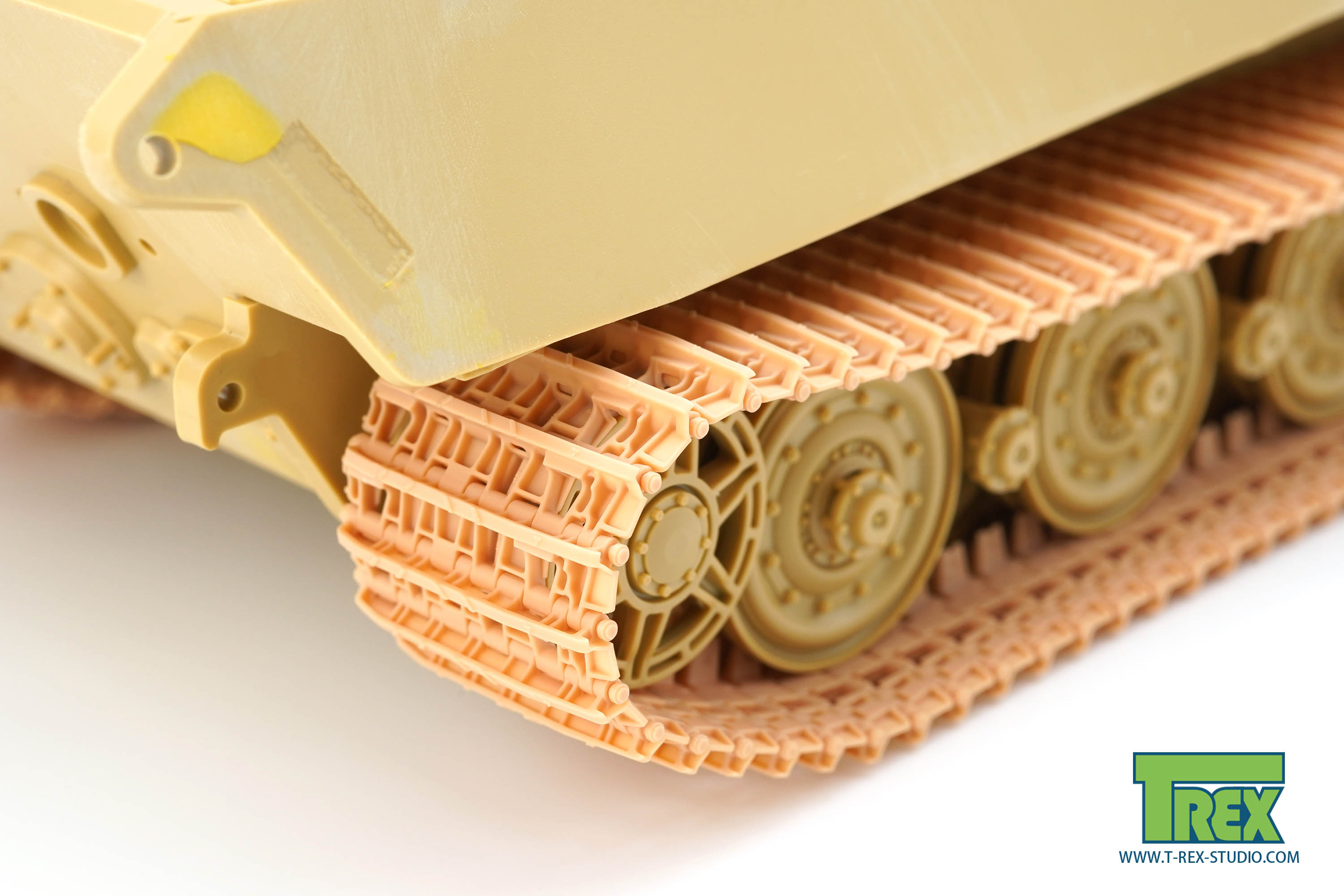 85057 1/35 King Tiger Tracks 18 Teeth Late Type Mirror Version-T