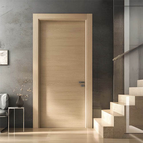 Modern wooden door in light oak with horizontal straight grains veneer