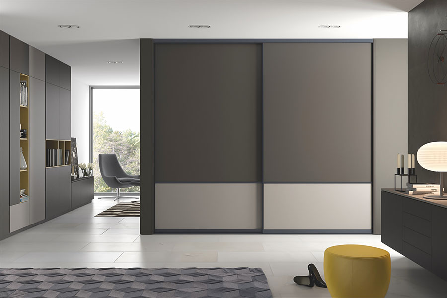 Modern Built-in sliding door closet - Dark grey color