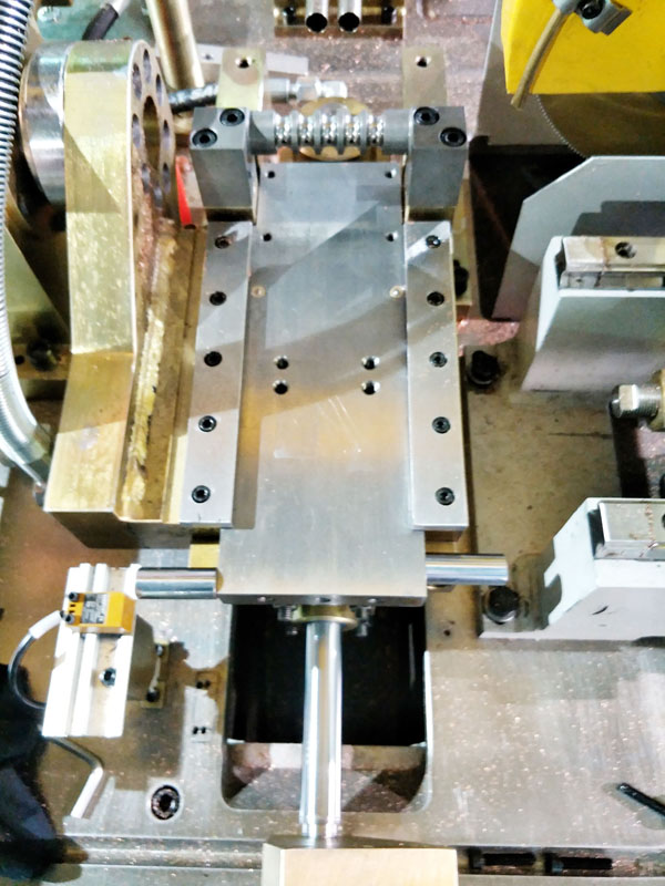 Coreshaftfixedplateconnector