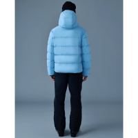 蓬松滑雪羽绒服