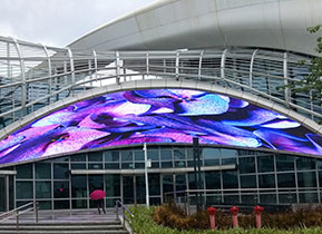 Total Pixel: 30,000K；   Square Feet: 12000