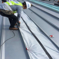 4706181627_1094942239