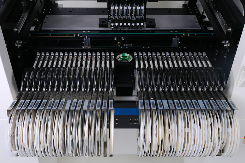 pick-and-place-machine-feeder
