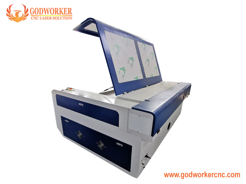 1610autofocuslasercuttingmachinewithRFmetaltube