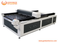 1325glasslaserengravingmachine