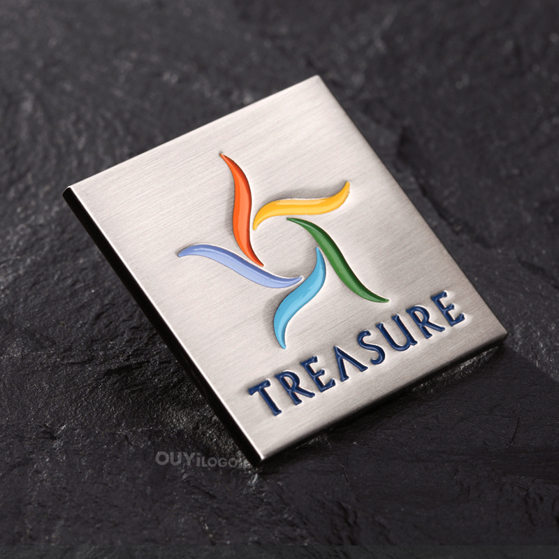 详8TREASURE