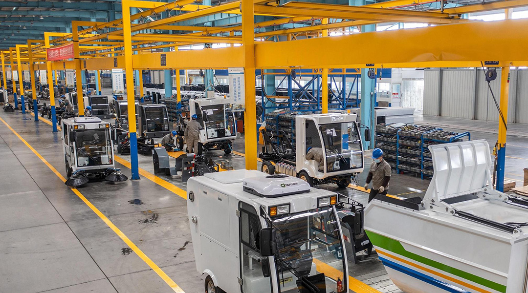 电动清扫车生产线