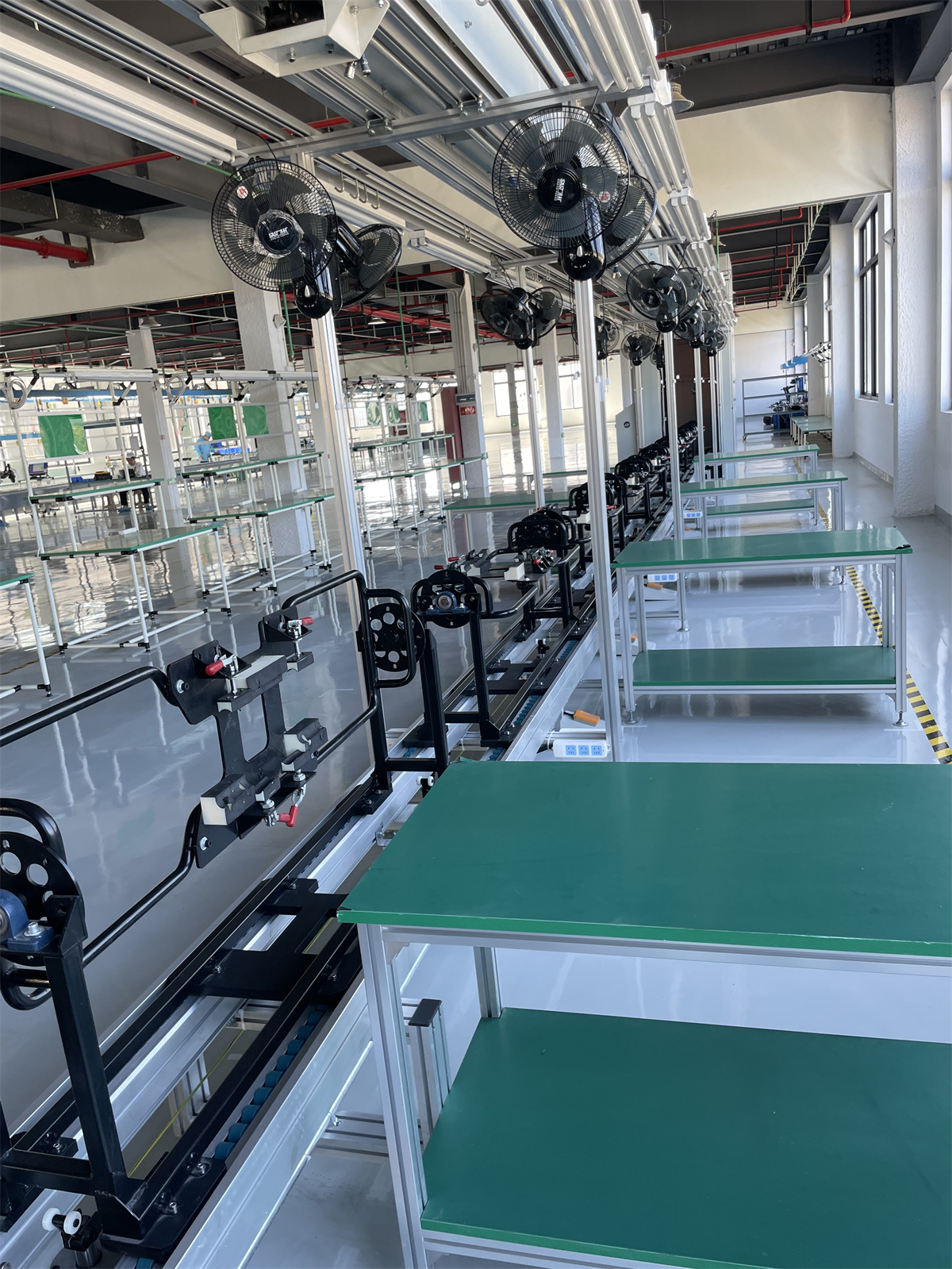 电动滑板车组装生产流水线