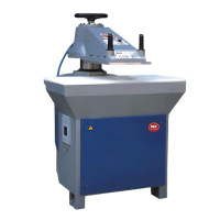 摇臂裁断机
