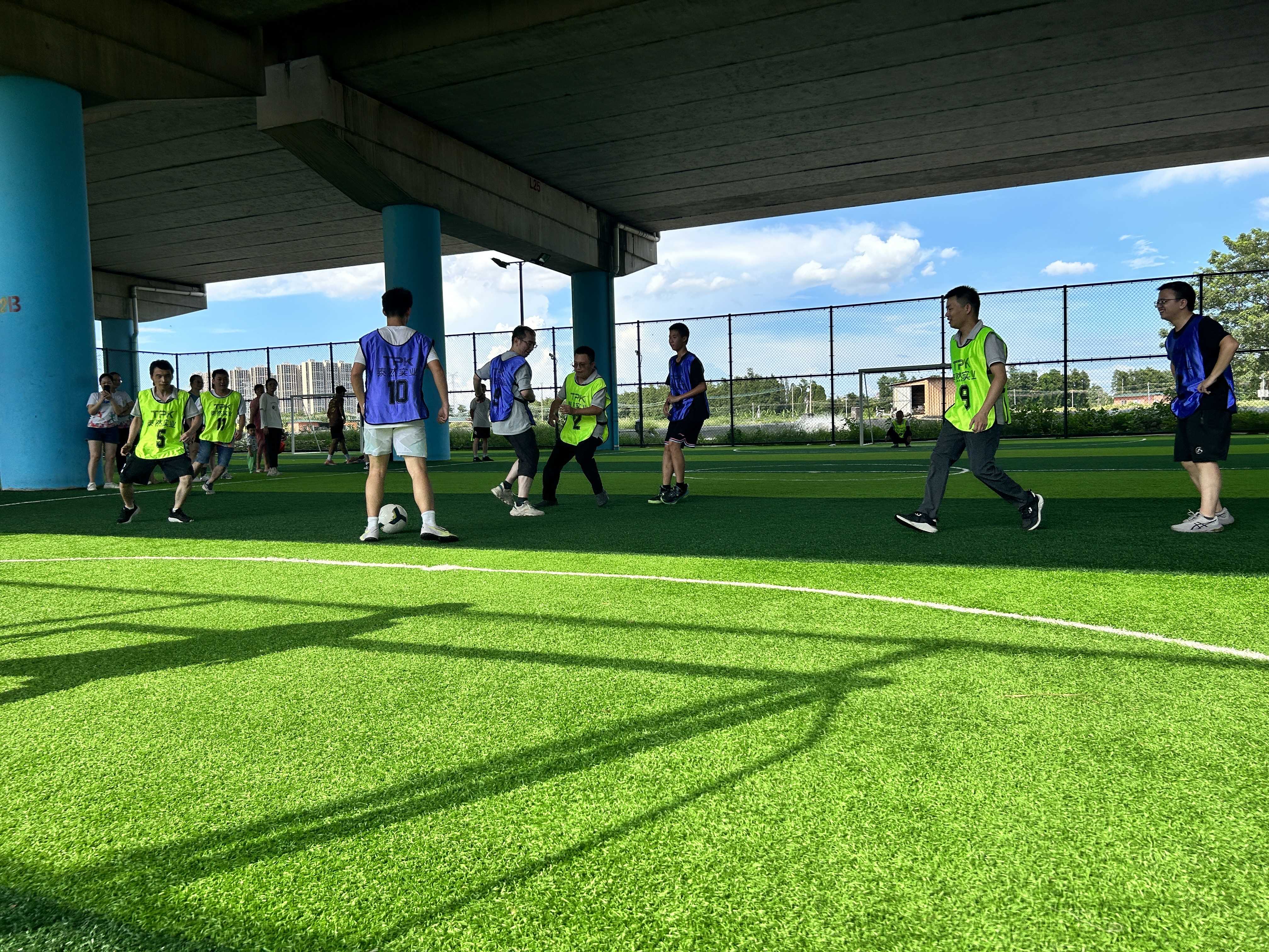 Topking Team Solidarity