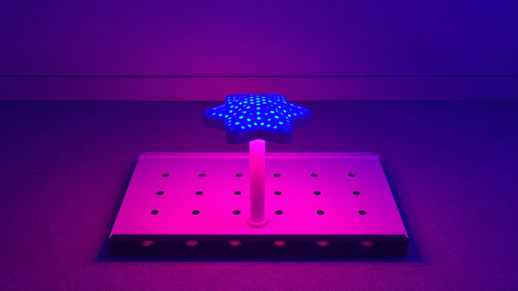 LPM-MJ-HEX130-DMX prototype test — RGBW illuminated star pixel fixture, custom development by TPK Lighting