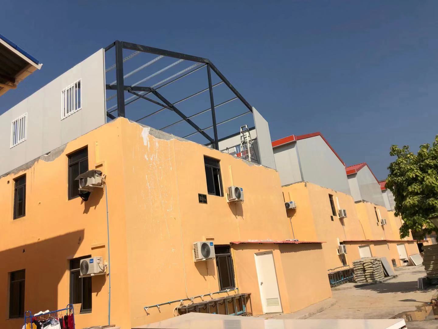 Do you need to easily add an extra floor to your existing concrete house? By using our lightweight steel houses, you can quickly add an additional floor to your concrete house, which can be used for offices, residences, etc., with insulation and heat preservation.