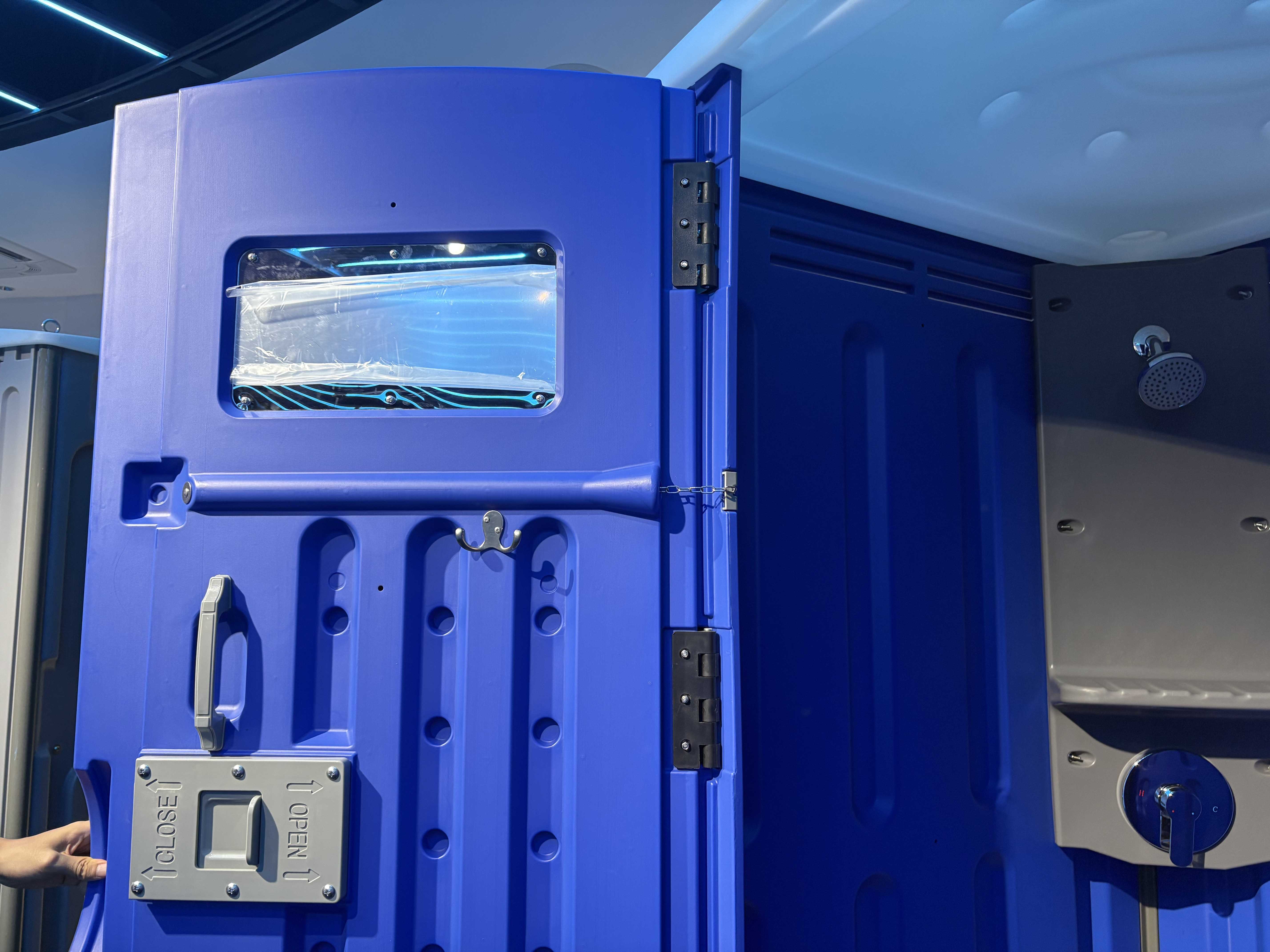 WITH SECUIRTY LOCK AND MIRROR