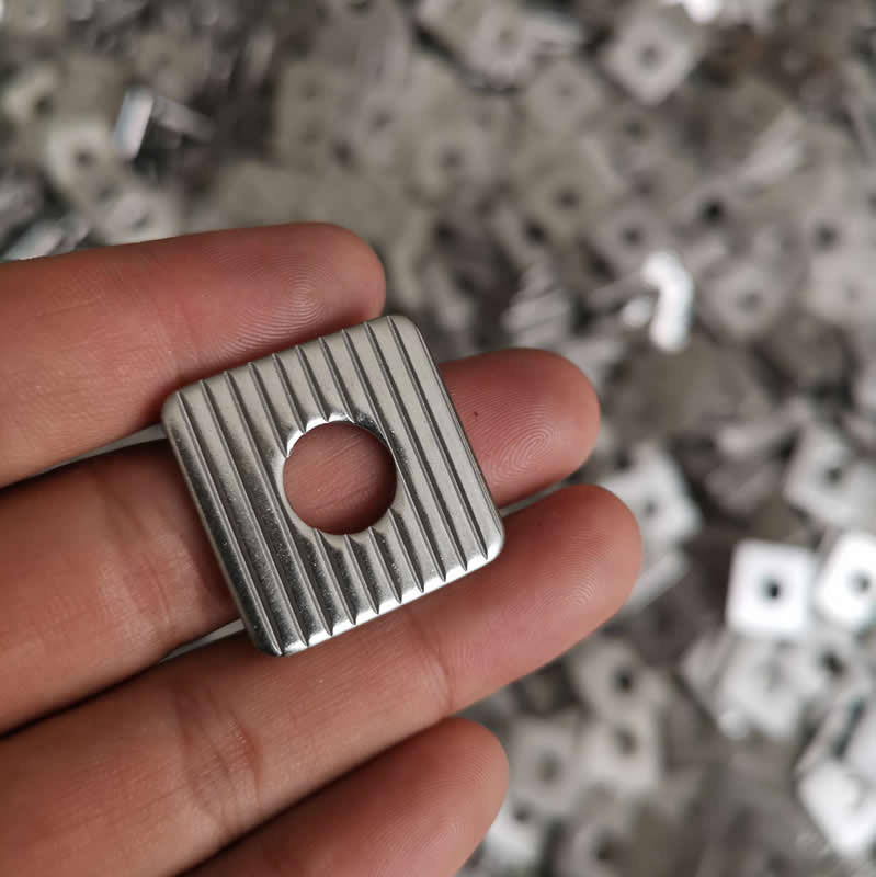 square serrated washer for Z bracket fixings