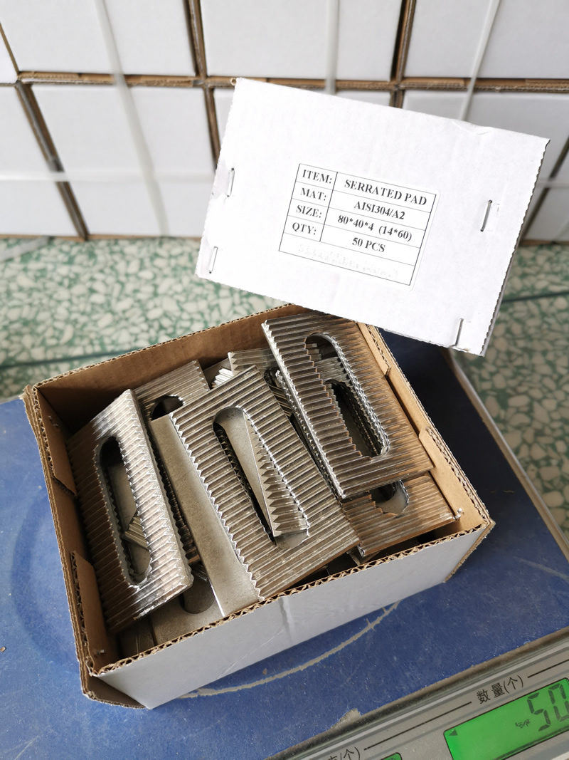 serratedpad5