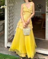 ApparelFactoryforSmallBusinessWomen'sRuffledFloralDresswithWaistIrregularV-neckSleevelessDress