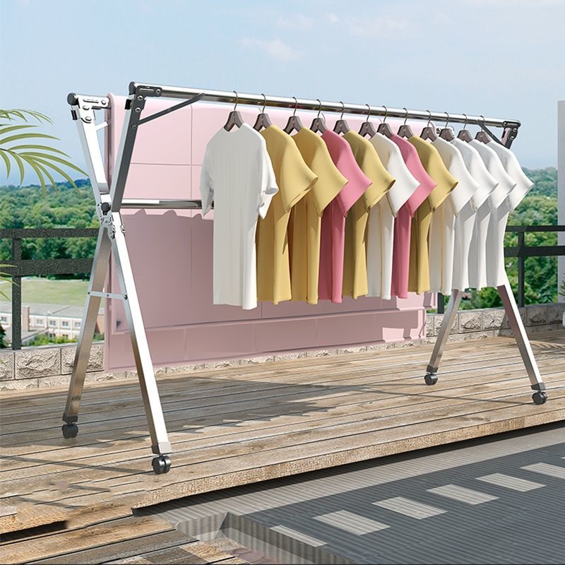 22370975341_823299682