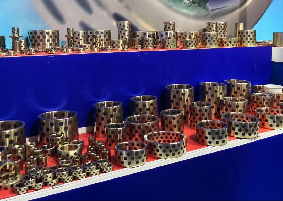 Self-lubricated bushings