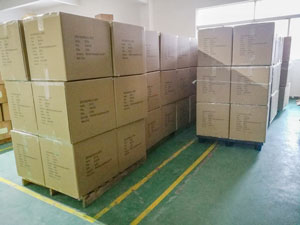 bulk foam pump bottles packed into cartons
