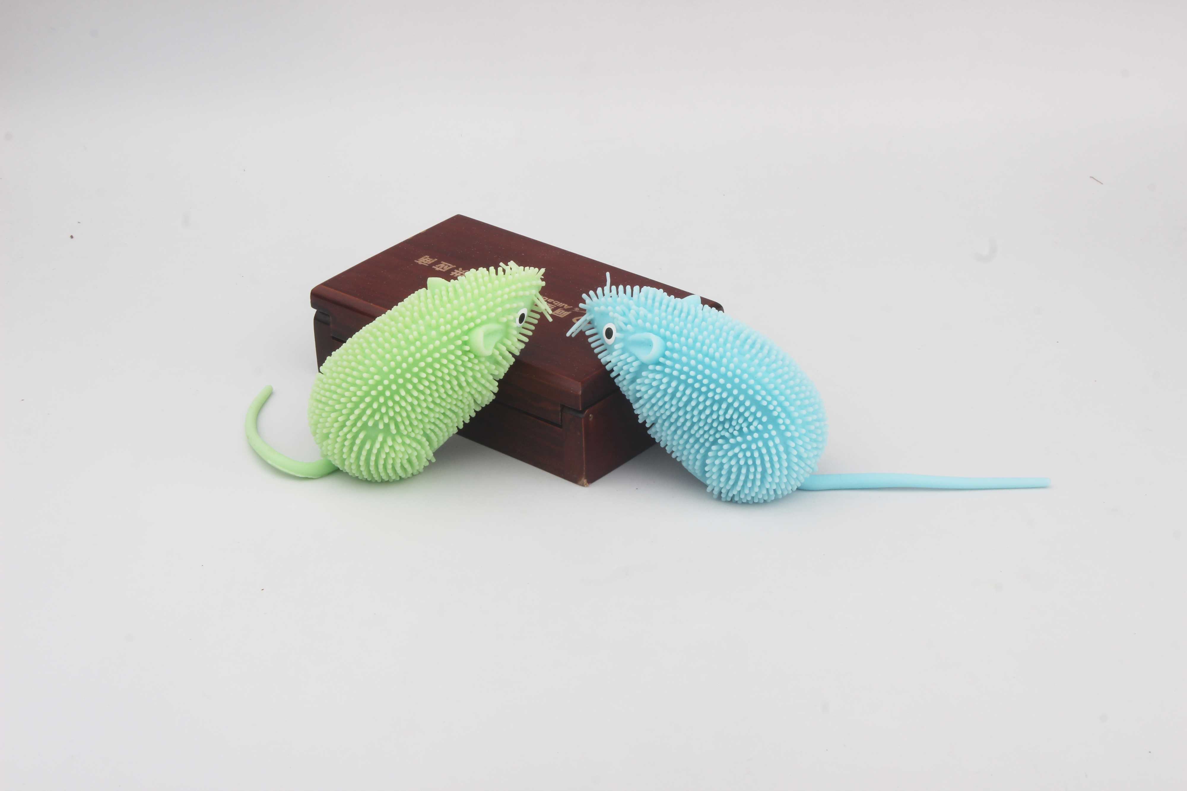 新款老鼠-IMG_3733