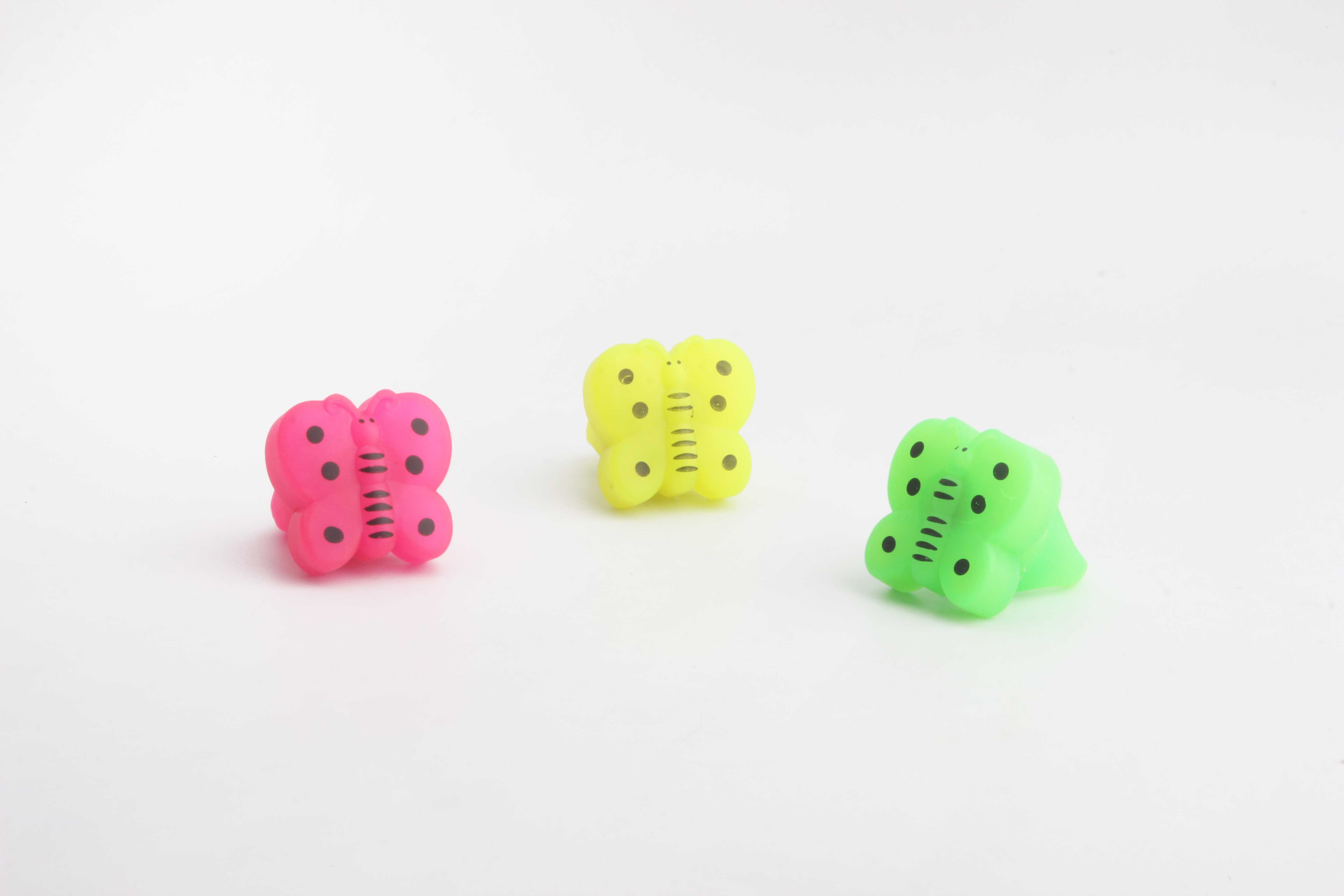 蝴蝶戒指-IMG_5054