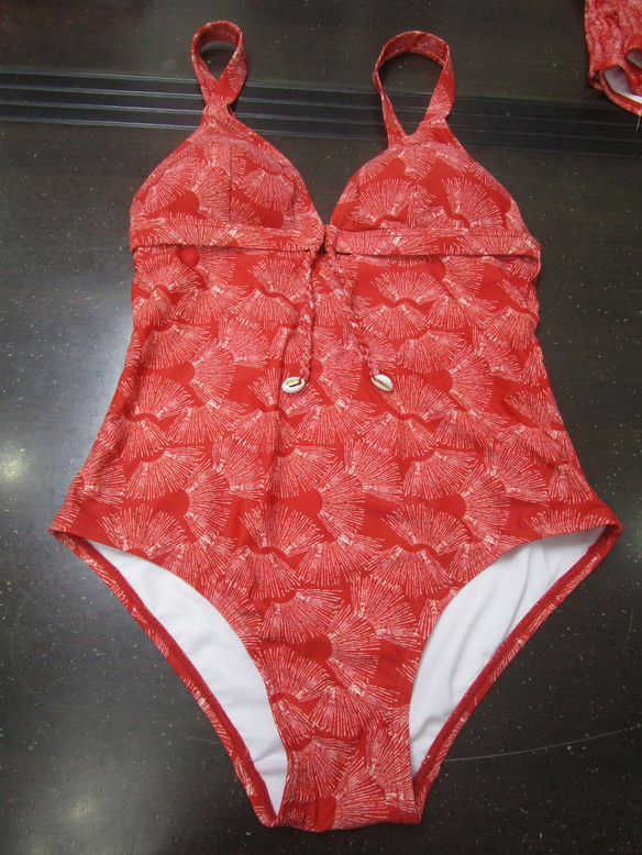 PE22009onepiece1