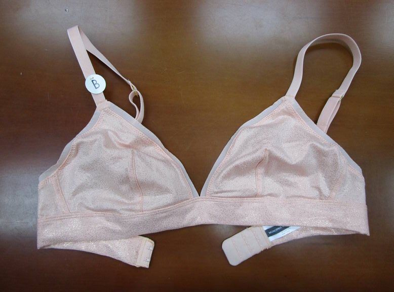 Illicotrianglebra1
